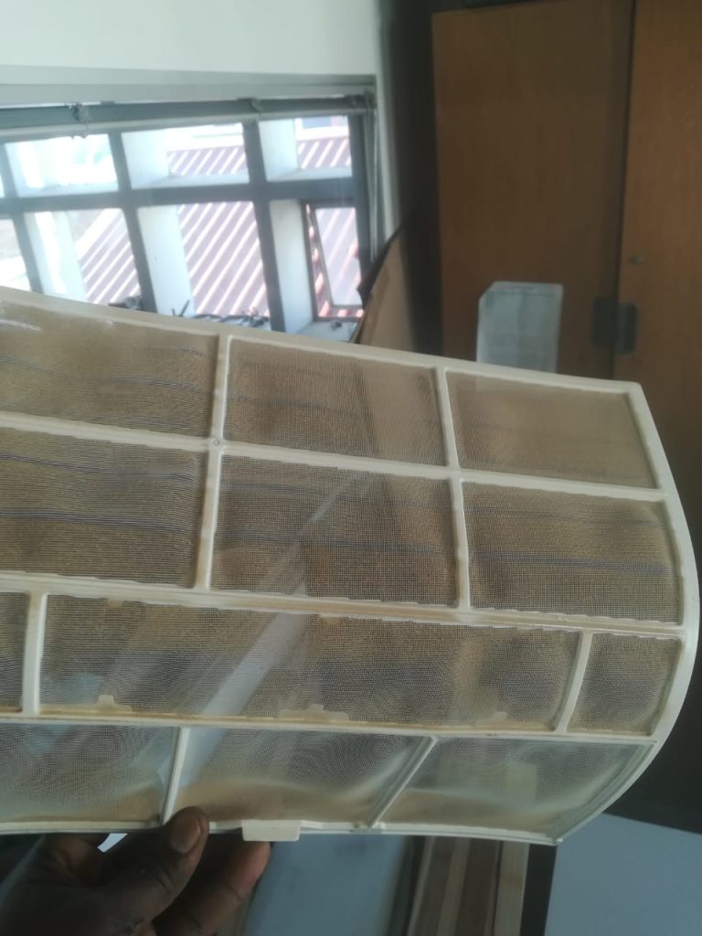 Mercury School of Woodwork - filter before service